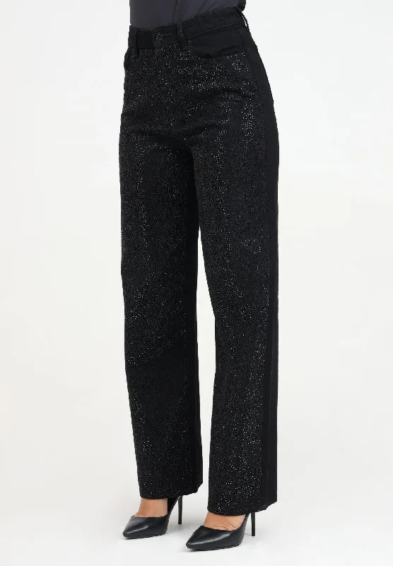 Jeans nero da donna con applicazione di strass